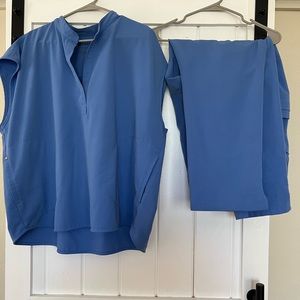Figs scrub set ceil blue . Oversized top xxl. Pants xxl and joggers xxl